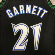 Timberwolves - 1997-98 Kevin Garnett 3